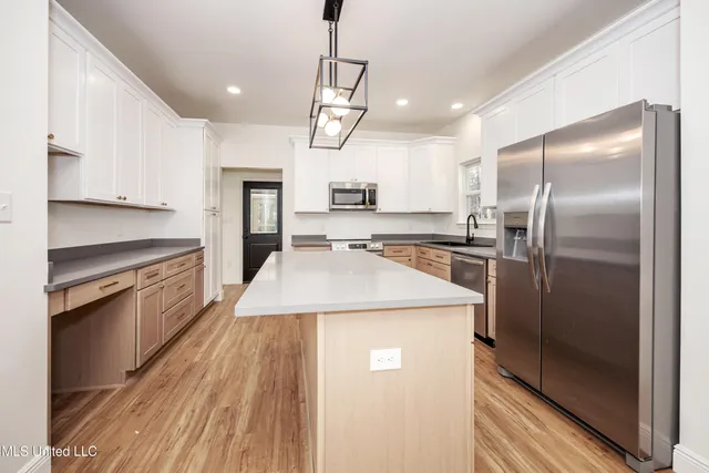 $260,000 | 811 Bay Street, Ocean Springs, MS 39564