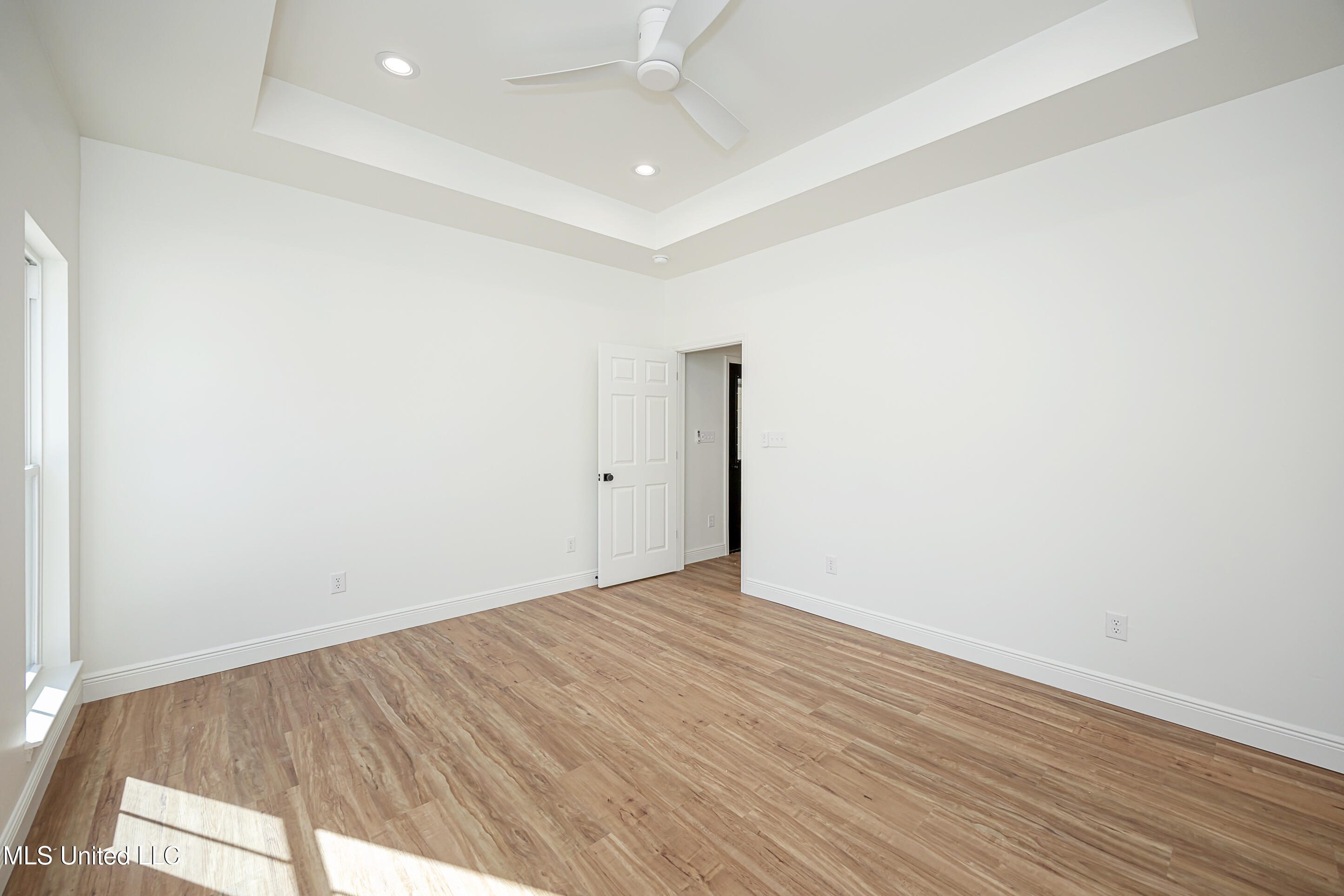 811 Bay Street Ocean Springs, MS 39564 - Photo 30 of 66 IMG_2520