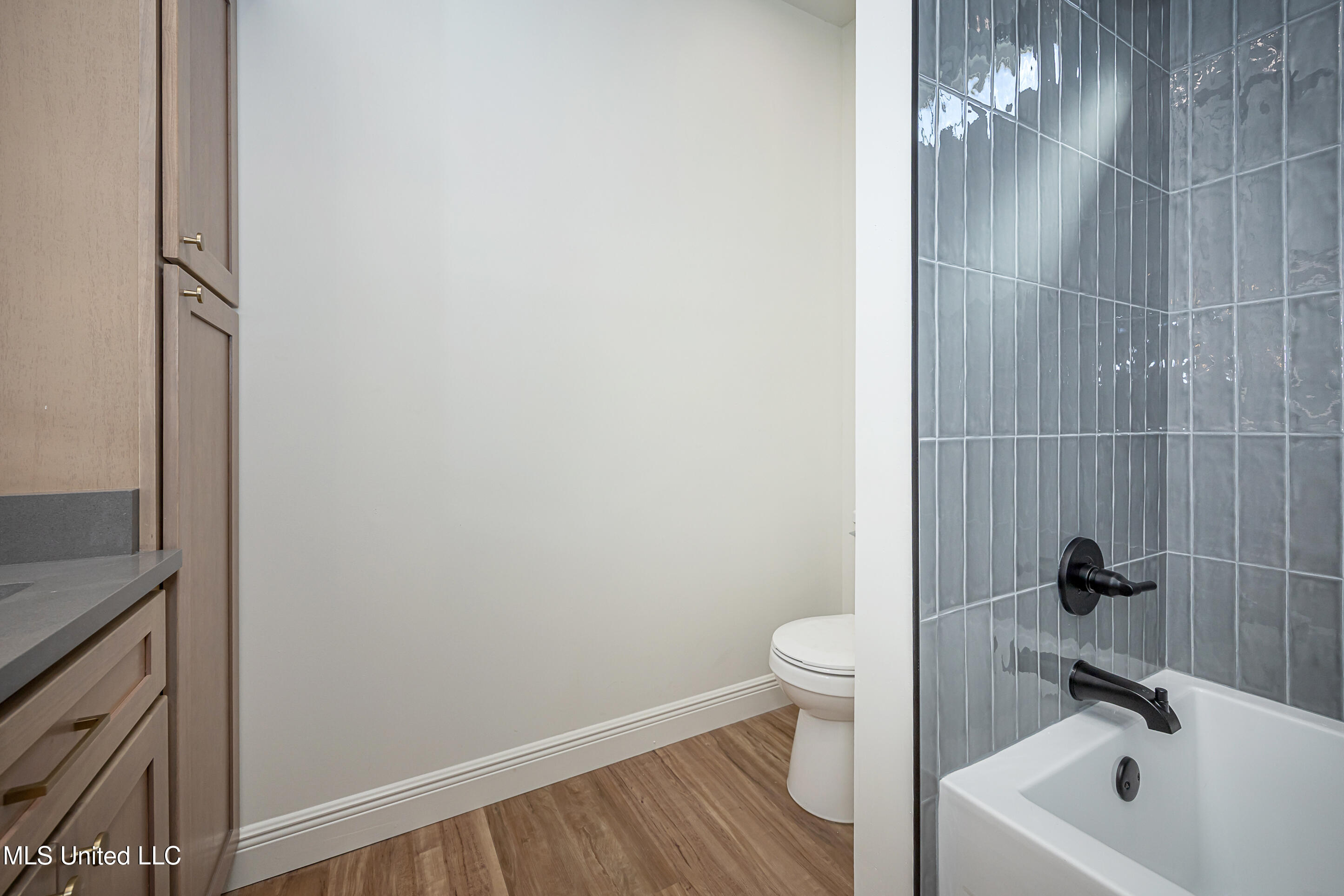 811 Bay Street Ocean Springs, MS 39564 - Photo 36 of 66 IMG_2526