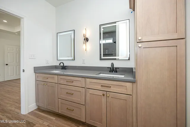 $260,000 | 811 Bay Street, Ocean Springs, MS 39564