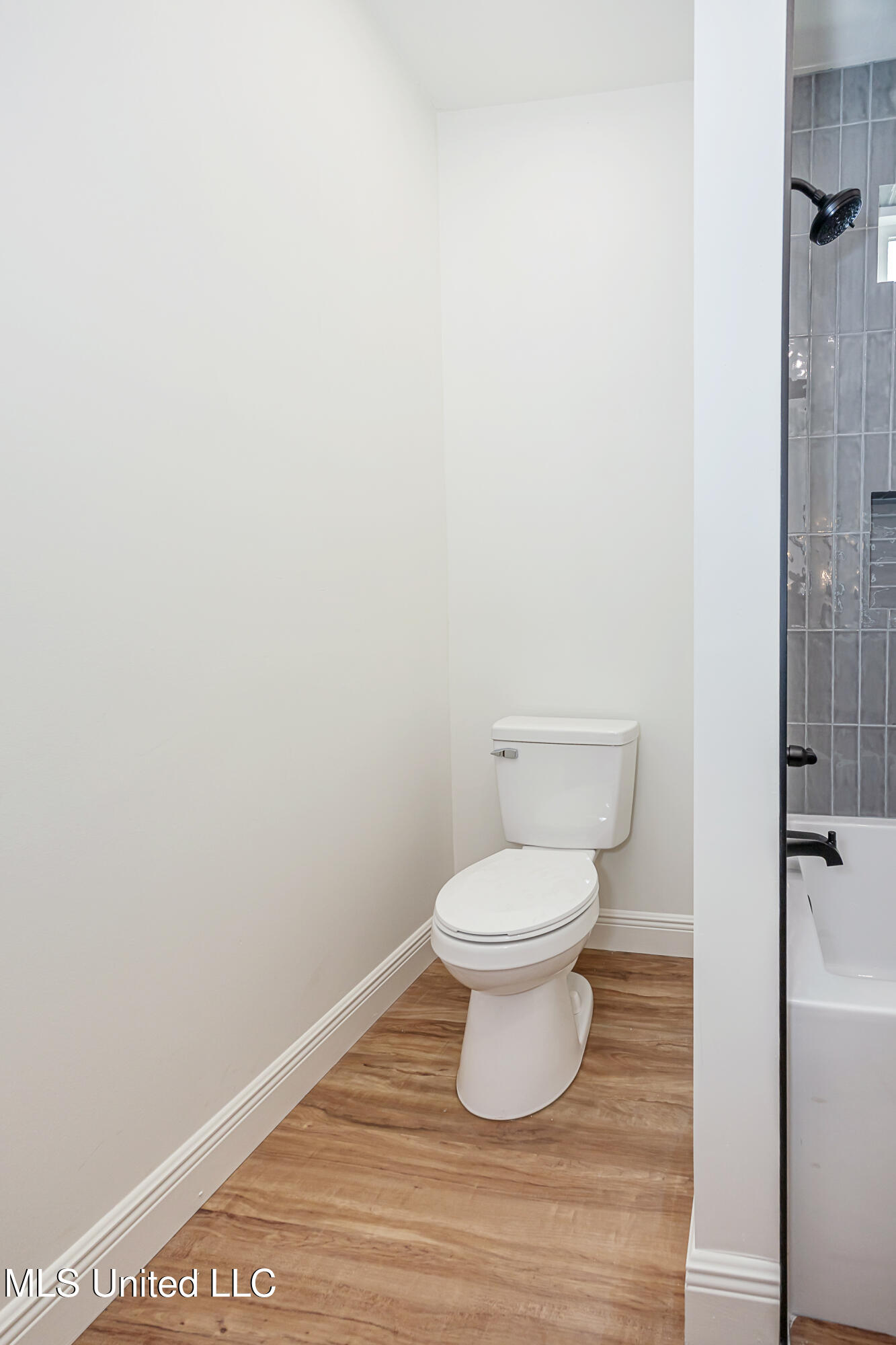 811 Bay Street Ocean Springs, MS 39564 - Photo 39 of 66 IMG_2532