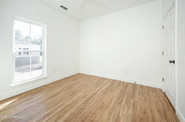 $260,000 | 811 Bay Street, Ocean Springs, MS 39564