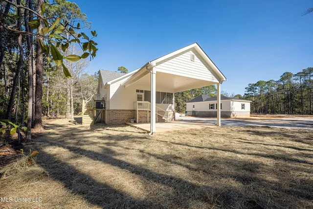 $260,000 | 811 Bay Street, Ocean Springs, MS 39564