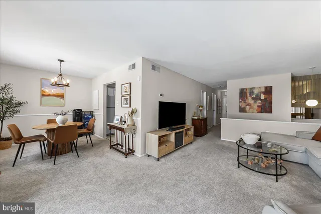 $225,000 | 1604 Painters Crossing, Unit 1604, Chadds Ford, PA 19317