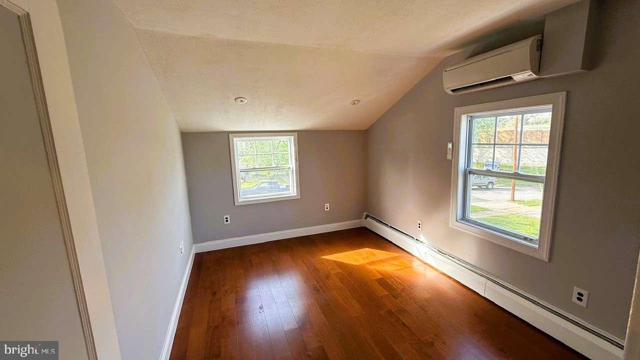 1205 Greystone Road Baltimore, MD 21227 - Photo 12 of 25