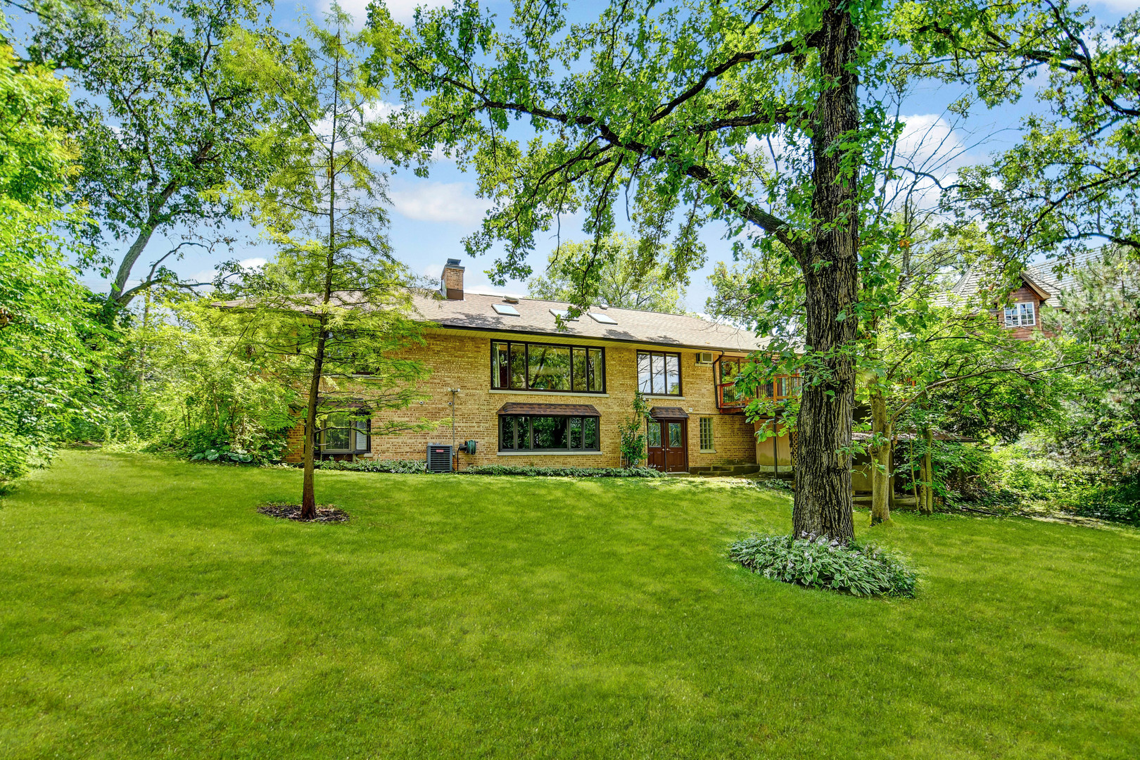 12320 South Ridge Avenue Palos Park, IL 60464 - Photo 31 of 33 a view of a house with a yard