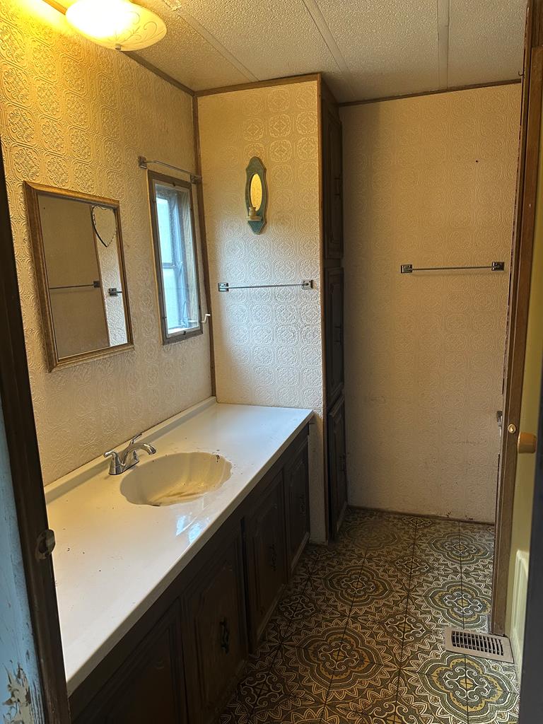 7879 Gatewood Road Fayetteville, WV 25840 - Photo 8 of 22 Gallery Image 8