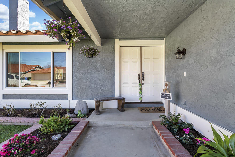 4734 Avedon Road Moorpark, CA 93021 - Photo 4 of 28 a front view of a house with a entryway