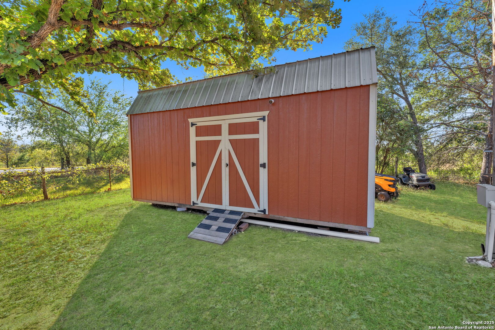 17685 Wisdom Road Lytle, TX 78052 - Photo 20 of 48
