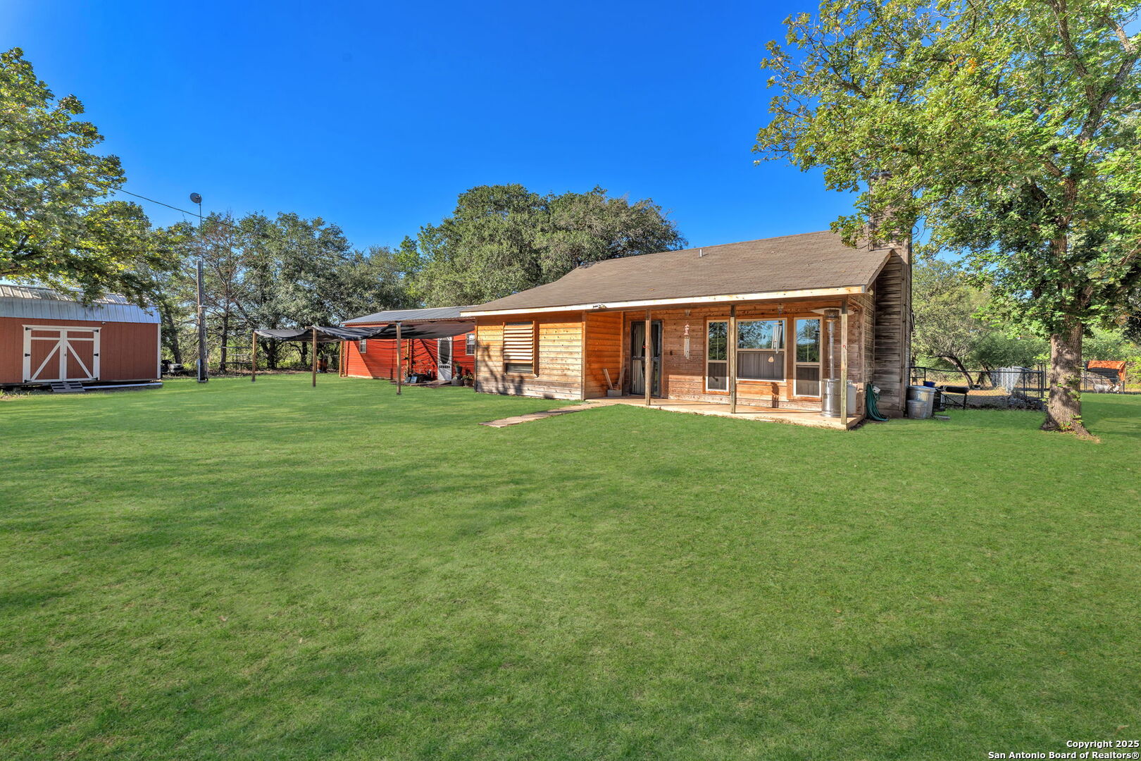 17685 Wisdom Road Lytle, TX 78052 - Photo 6 of 48