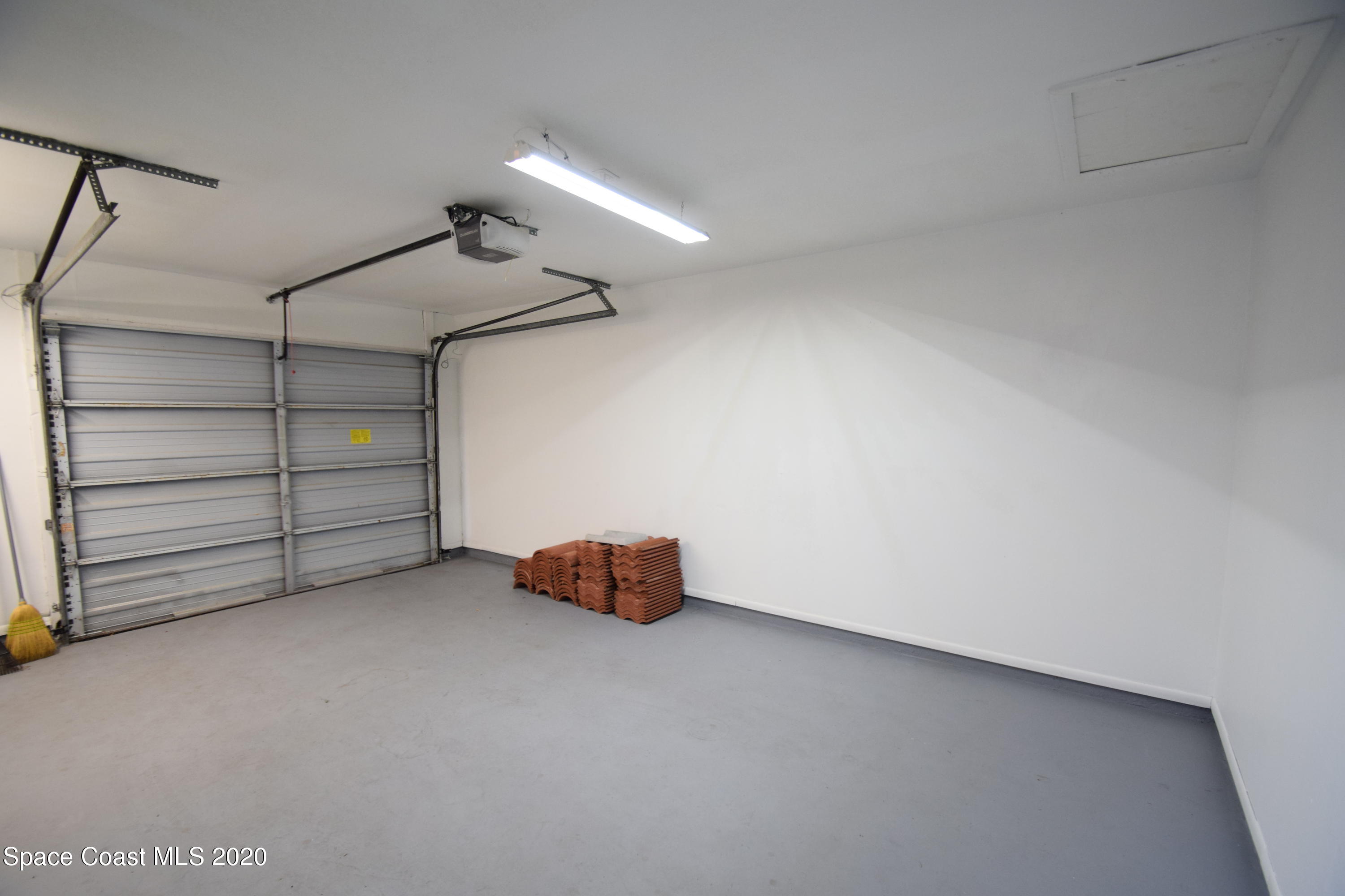 1654 Dawes Road Northeast Palm Bay, FL 32905 - Photo 40 of 47 a view of a room with an empty space