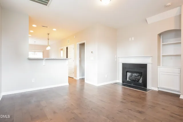 $1,655 | 305 Chamberlain Drive, Clayton, NC 27527