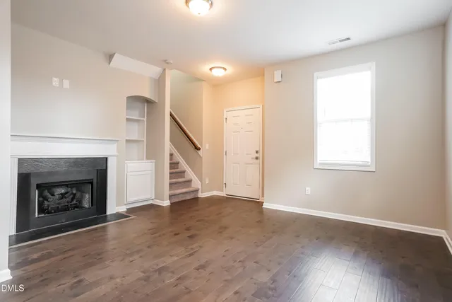 $1,655 | 305 Chamberlain Drive, Clayton, NC 27527