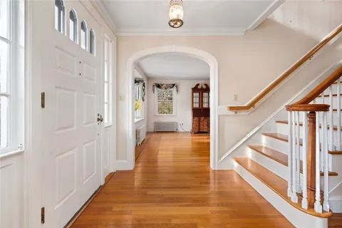 $1,395,000 | 555 Great Road, Lincoln, RI 02865