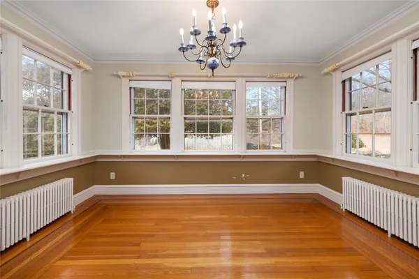 $1,495,000 | 555 Great Road, Lincoln, RI 02865