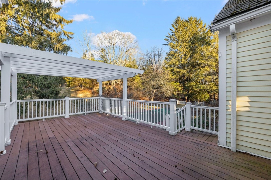 555 Great Road Lincoln, RI 02865 - Photo 35 of 47