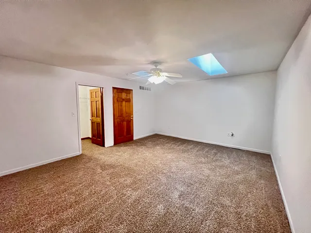 $230,000 | 934 Evans Street, Ottawa, IL 61350