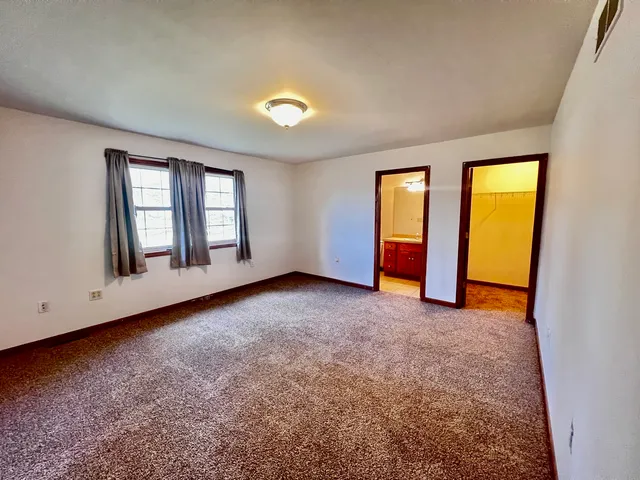 $230,000 | 934 Evans Street, Ottawa, IL 61350