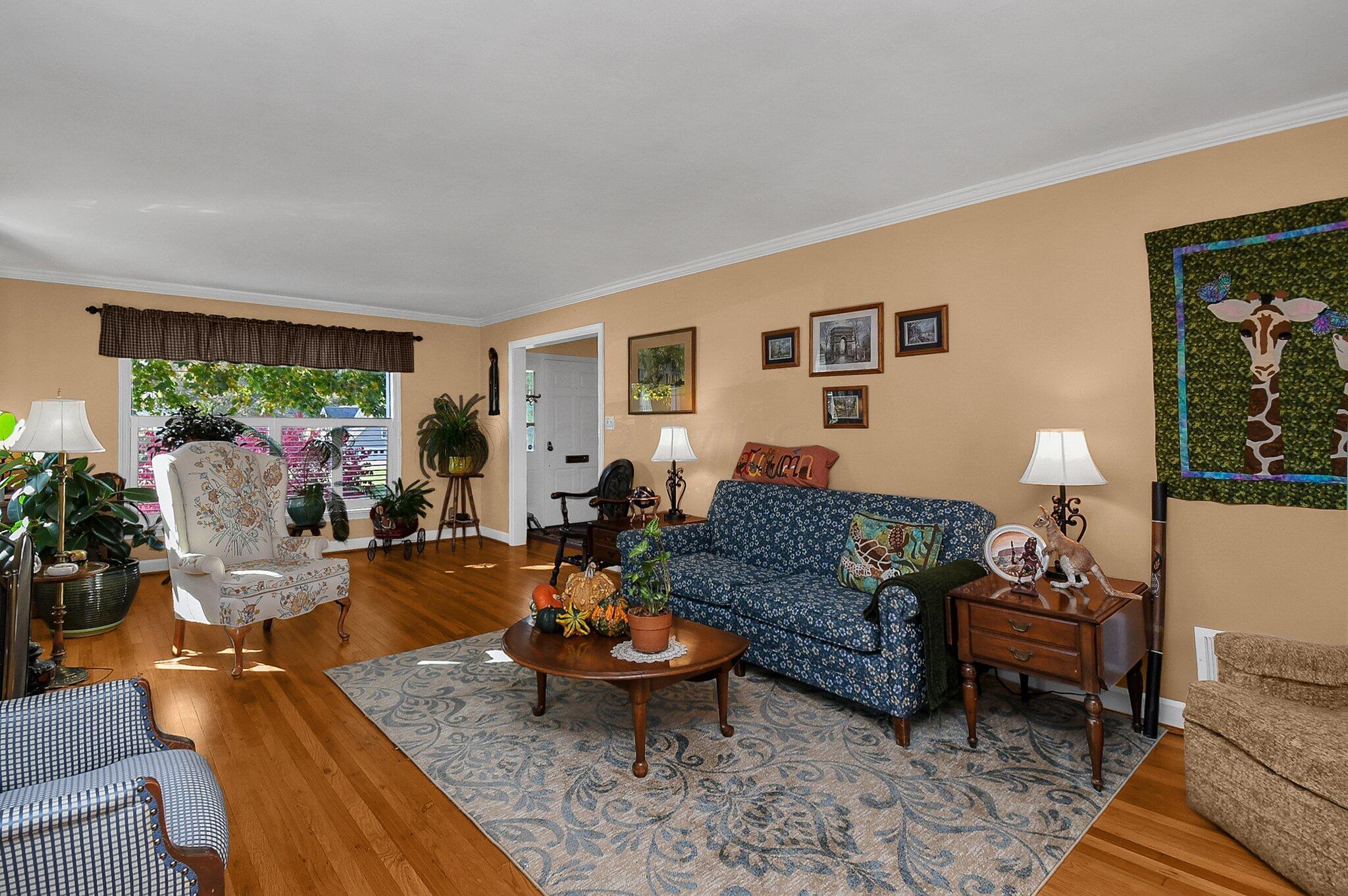 724 Granville Road Newark, OH 43055 - Photo 12 of 42 13-web-or-mls-724-granville-rd