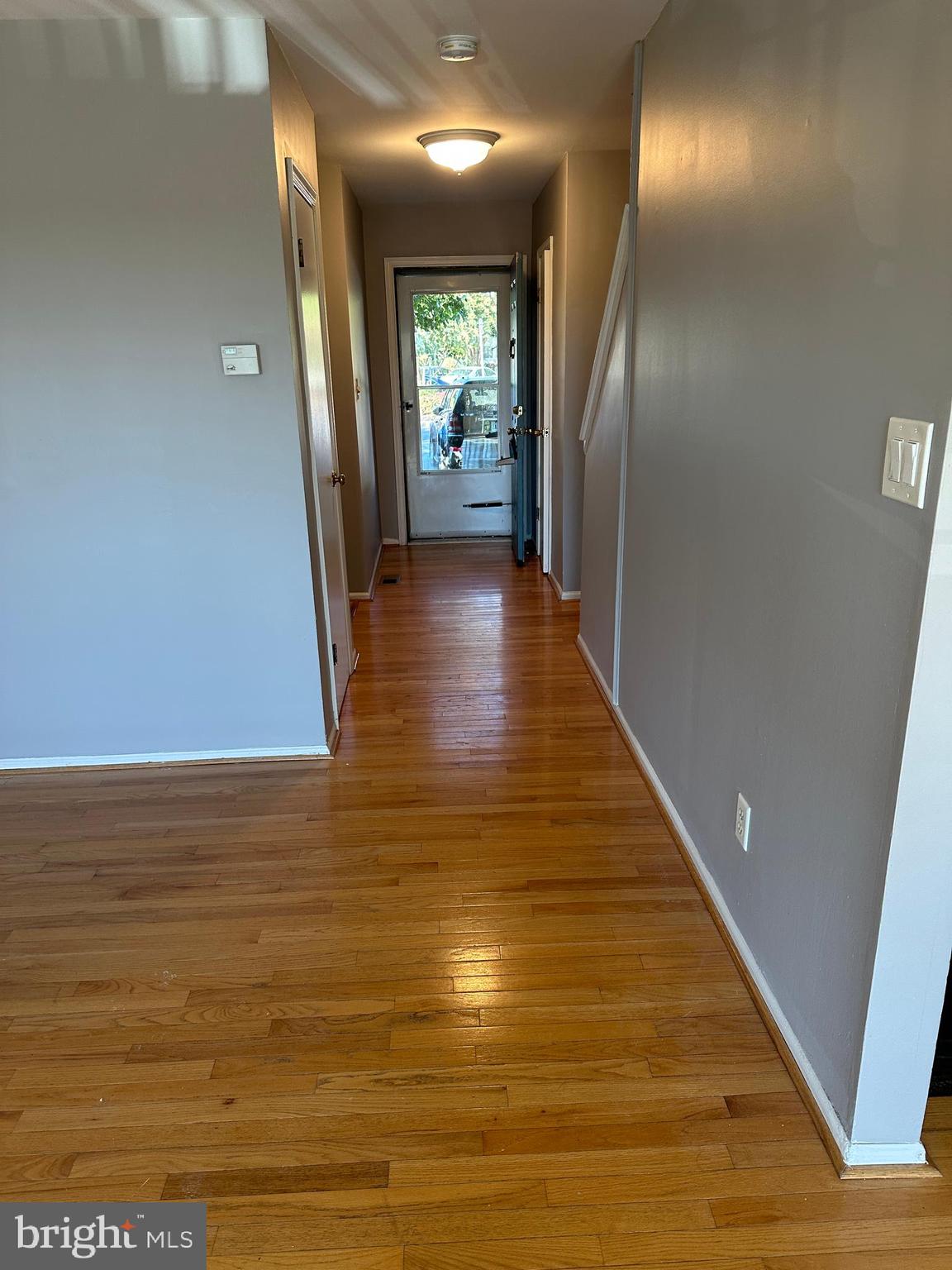 33 Jones Valley Circle Baltimore, MD 21209 - Photo 4 of 26