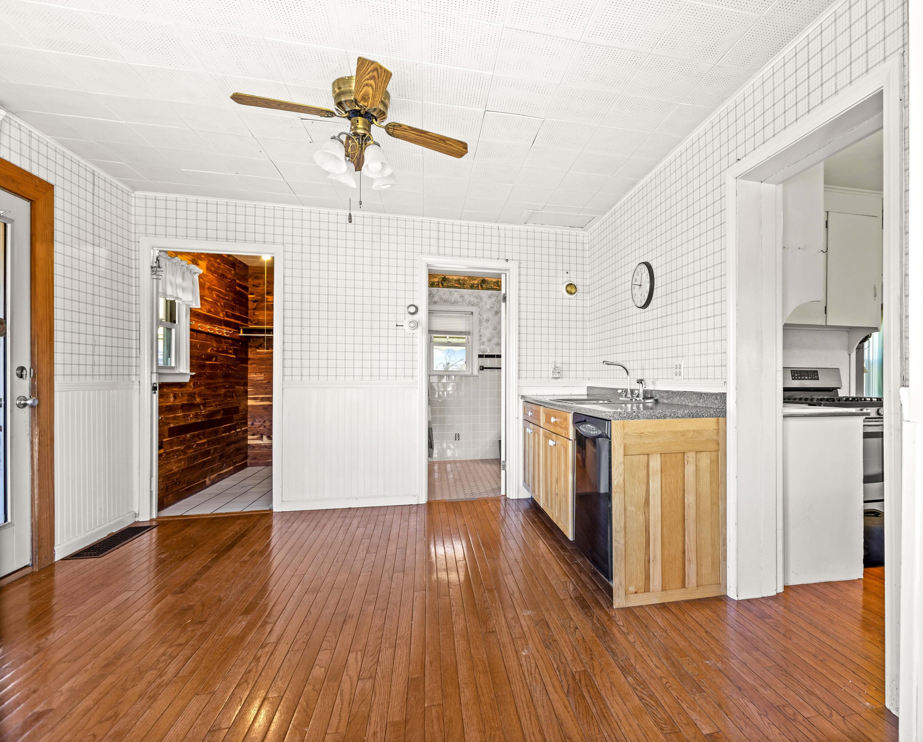 8360 Day Road Pittsford, MI 49271 - Photo 20 of 42 _P7A9327_E