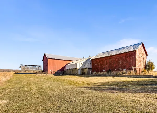 $775,000 | 8360 Day Road, Pittsford, MI 49271