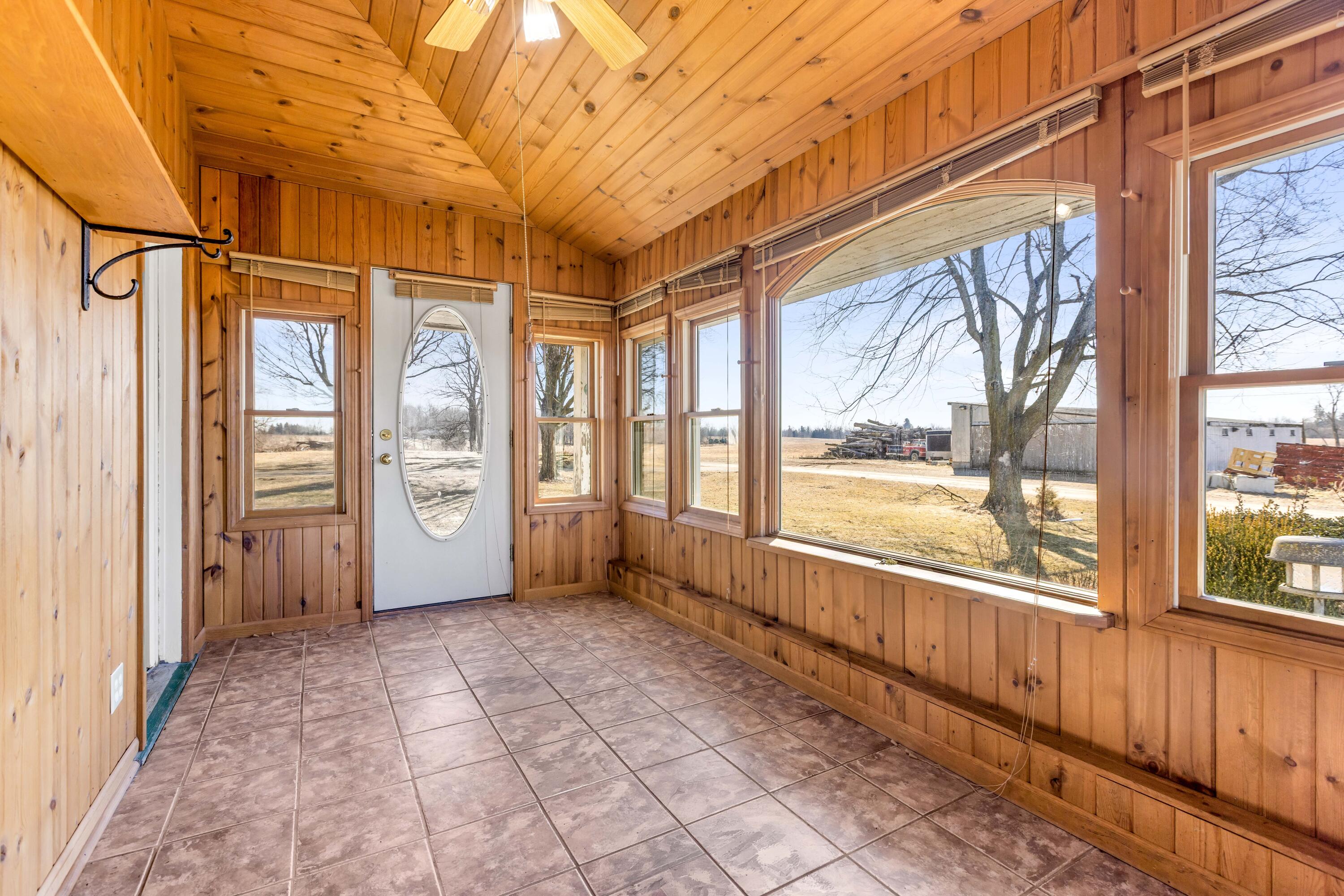 8360 Day Road Pittsford, MI 49271 - Photo 3 of 42 _P7A9215_E