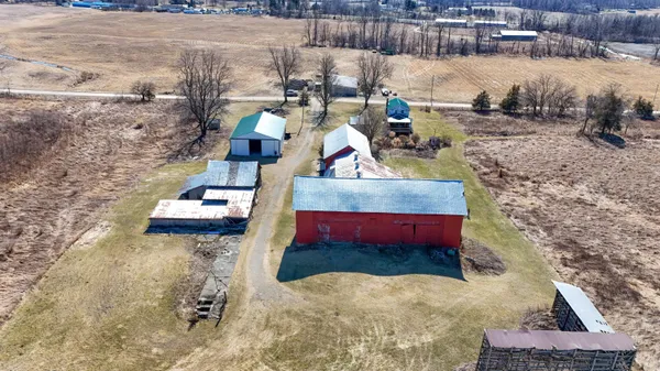 $775,000 | 8360 Day Road, Pittsford, MI 49271