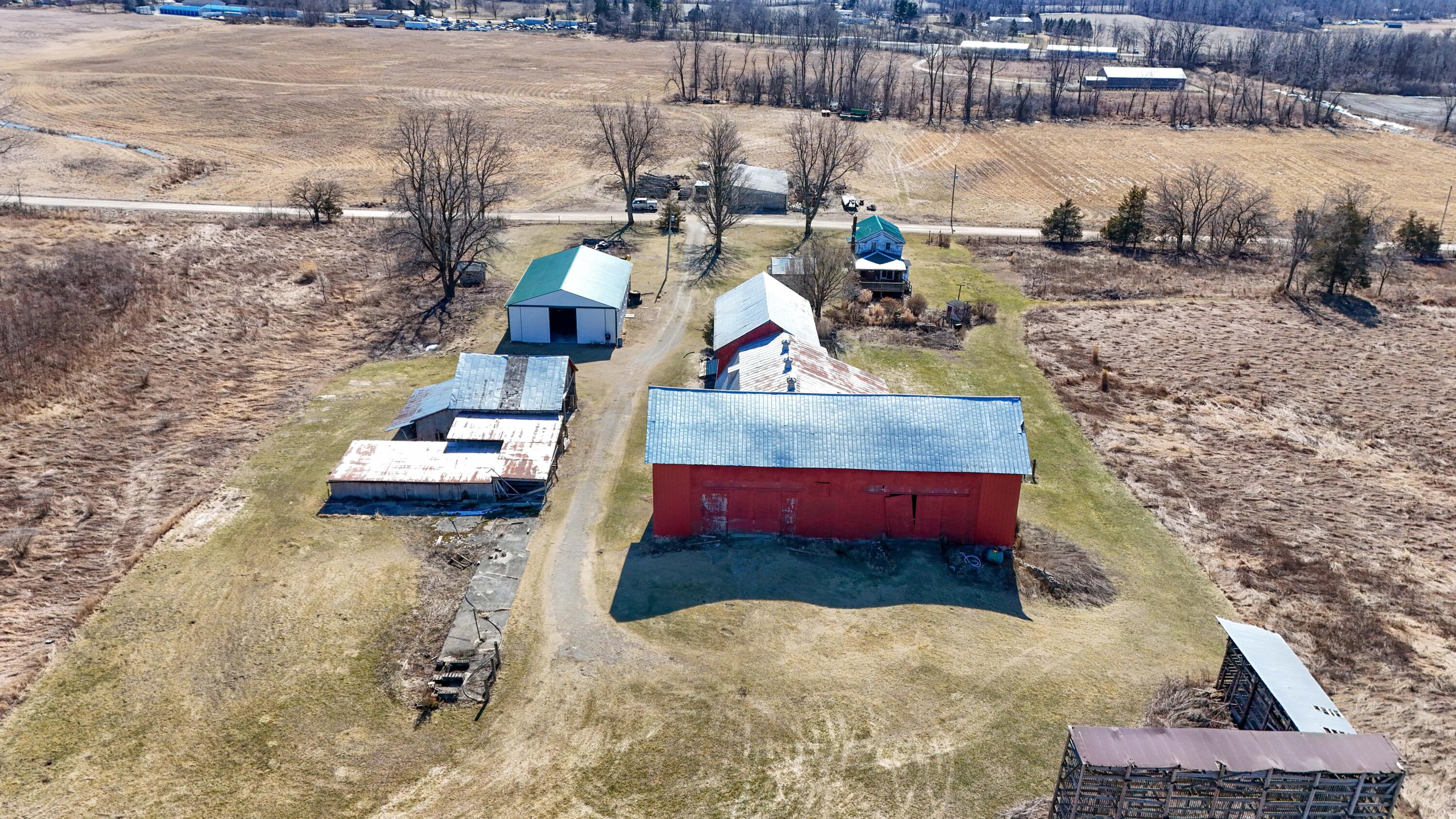 8360 Day Road Pittsford, MI 49271 - Photo 39 of 42 DJI_20260302131311_0125_E