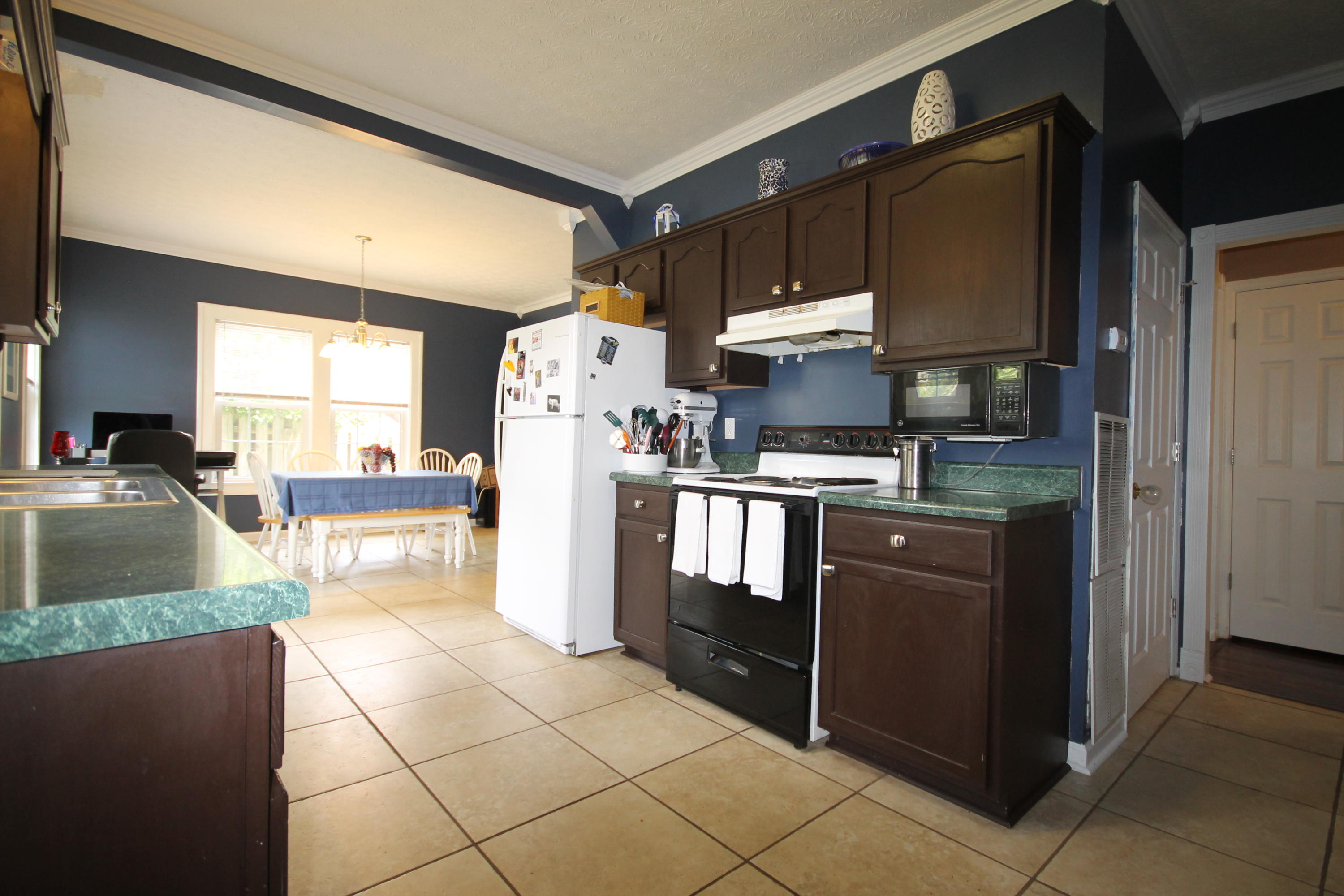 7920 Sharp Road Powell, TN 37849 - Photo 14 of 25 Kitchen