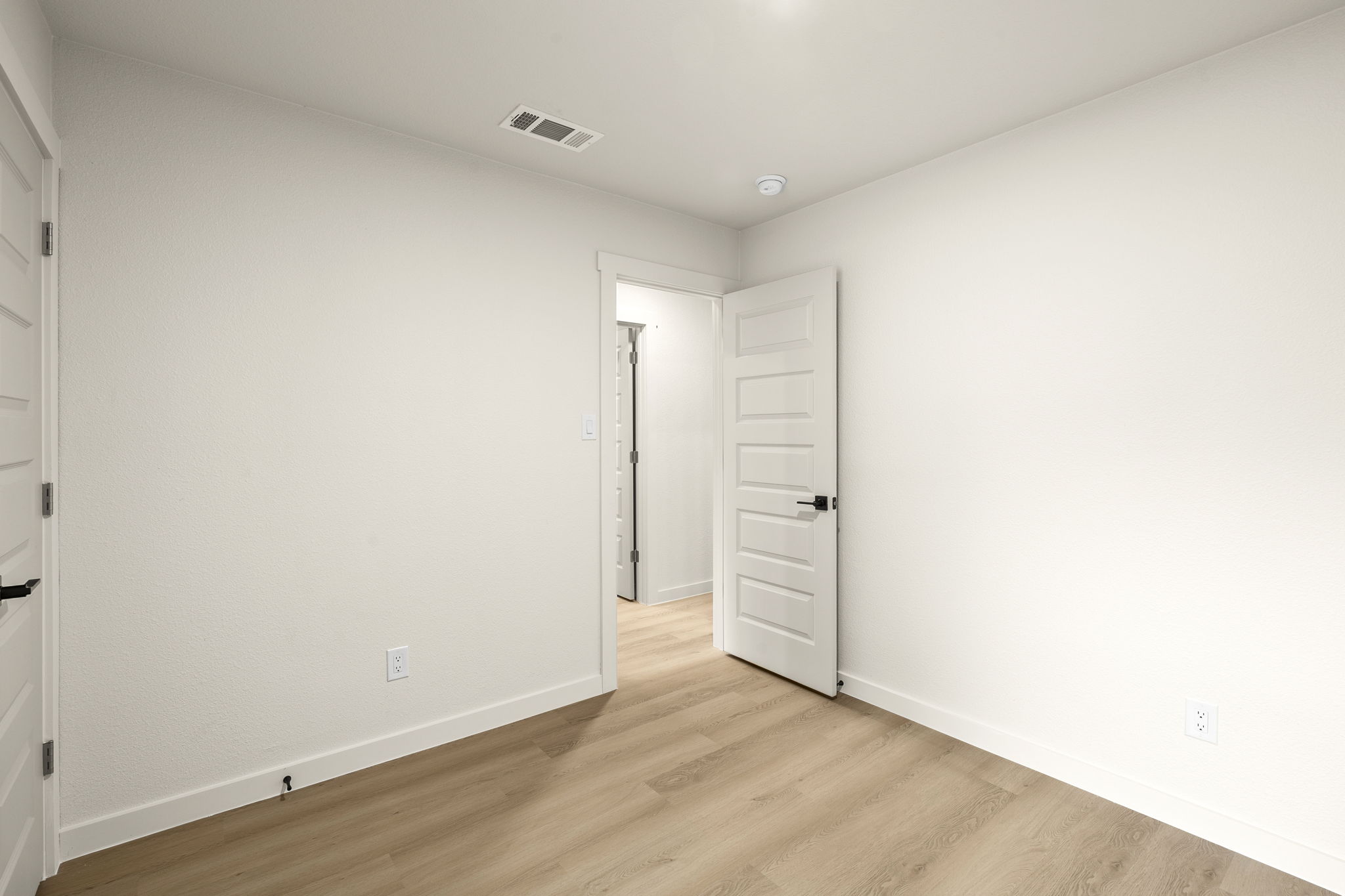 2107 Cindy Lane Austin, TX 78727 - Photo 25 of 33