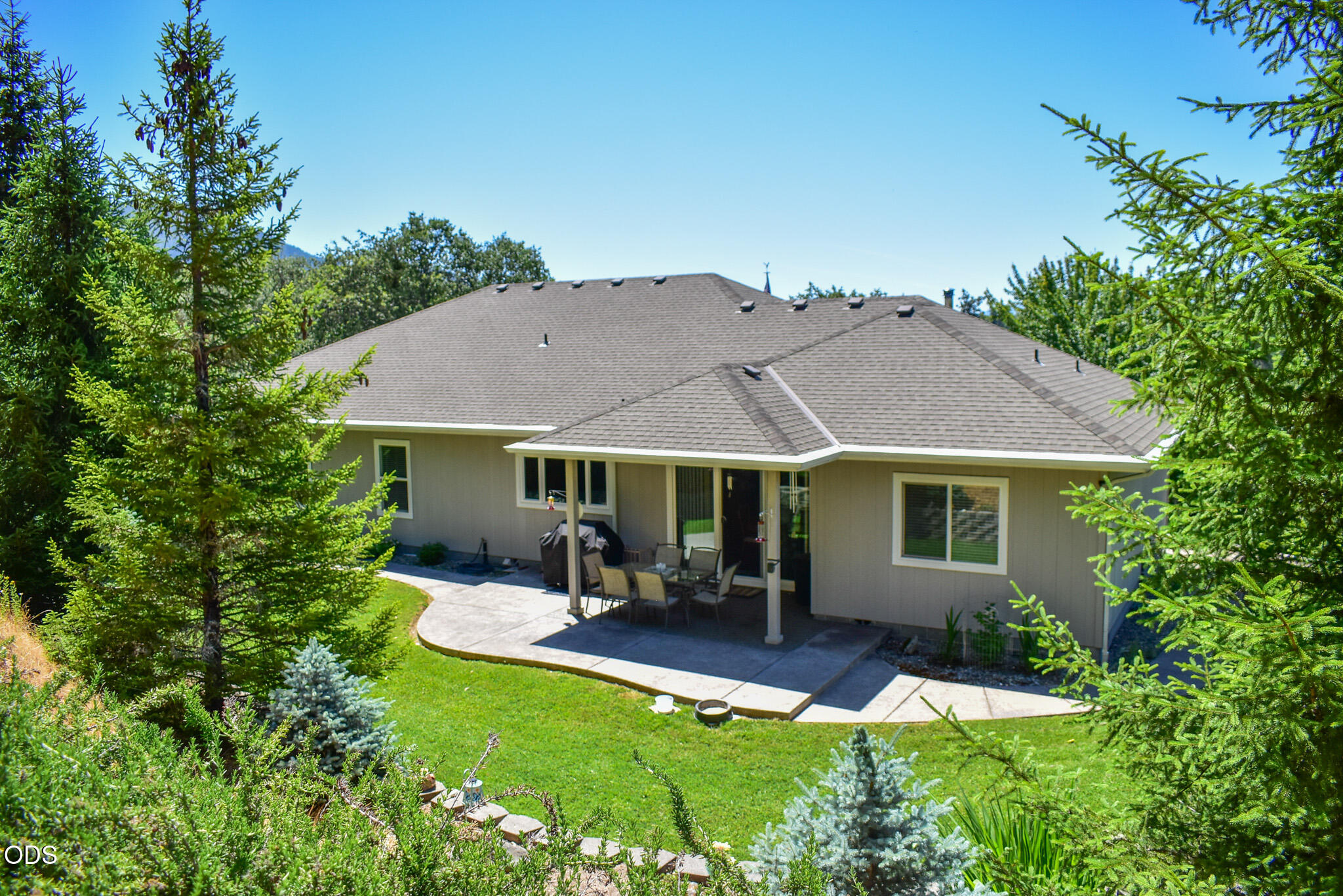 799 Three Pines Road Grants Pass, OR 97526 - Photo 30 of 40