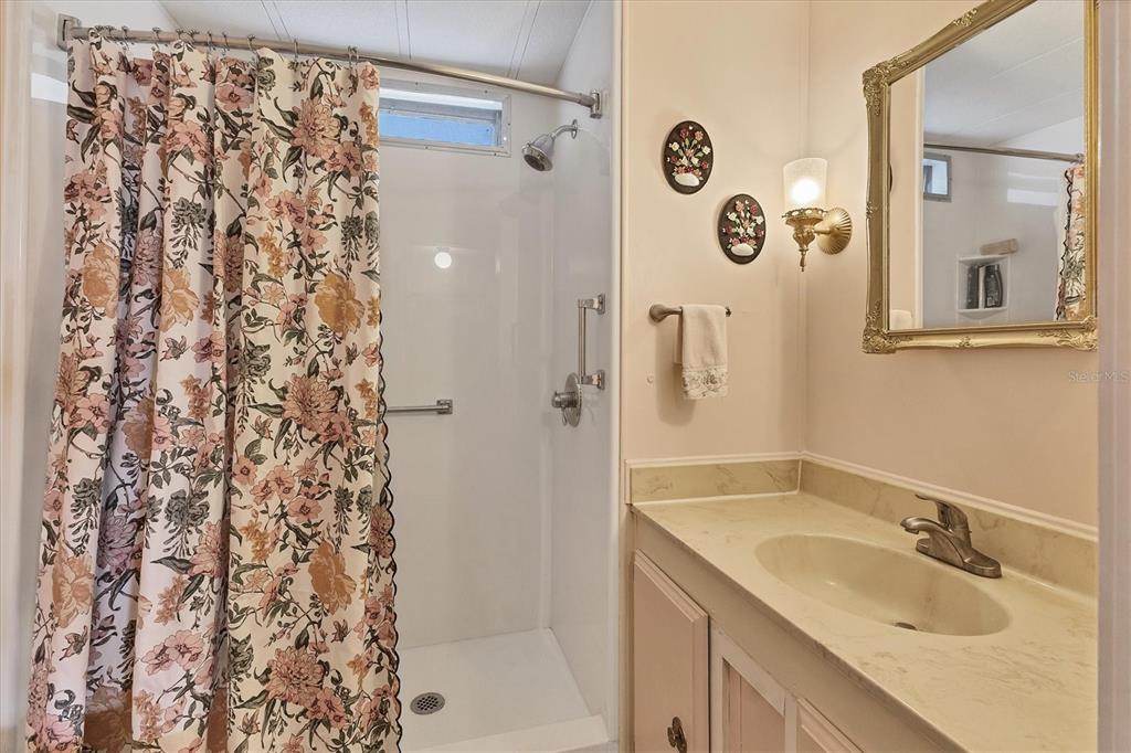 4508 14th Street East Ellenton, FL 34222 - Photo 16 of 40