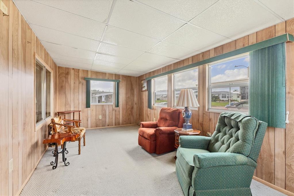 4508 14th Street East Ellenton, FL 34222 - Photo 5 of 40