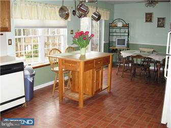 1114 Pierce Road Norristown, PA 19403 - Photo 3 of 12 Kitchen