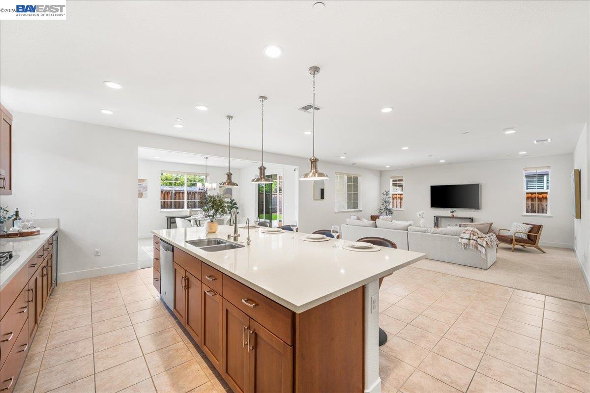 405 Wayland Loop Livermore, CA 94550 - Photo 14 of 54