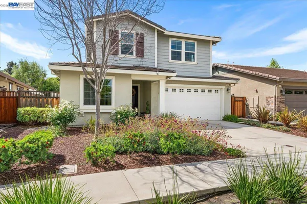 $1,950,000 | 405 Wayland Loop, Livermore, CA 94550