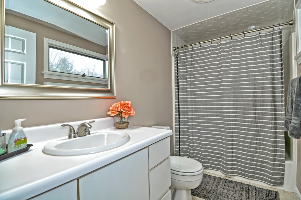 891 Great Pond Road North Andover, MA 01845 - Photo 19 of 28 Gallery Image 19