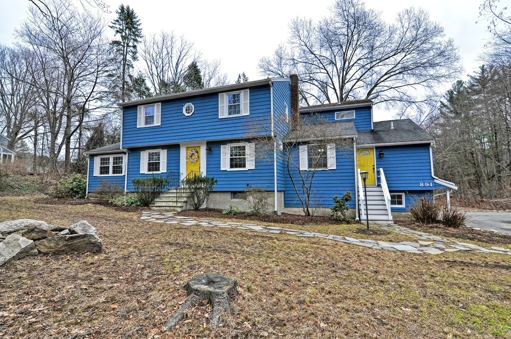 891 Great Pond Road North Andover, MA 01845 - Photo 2 of 28 Gallery Image 2