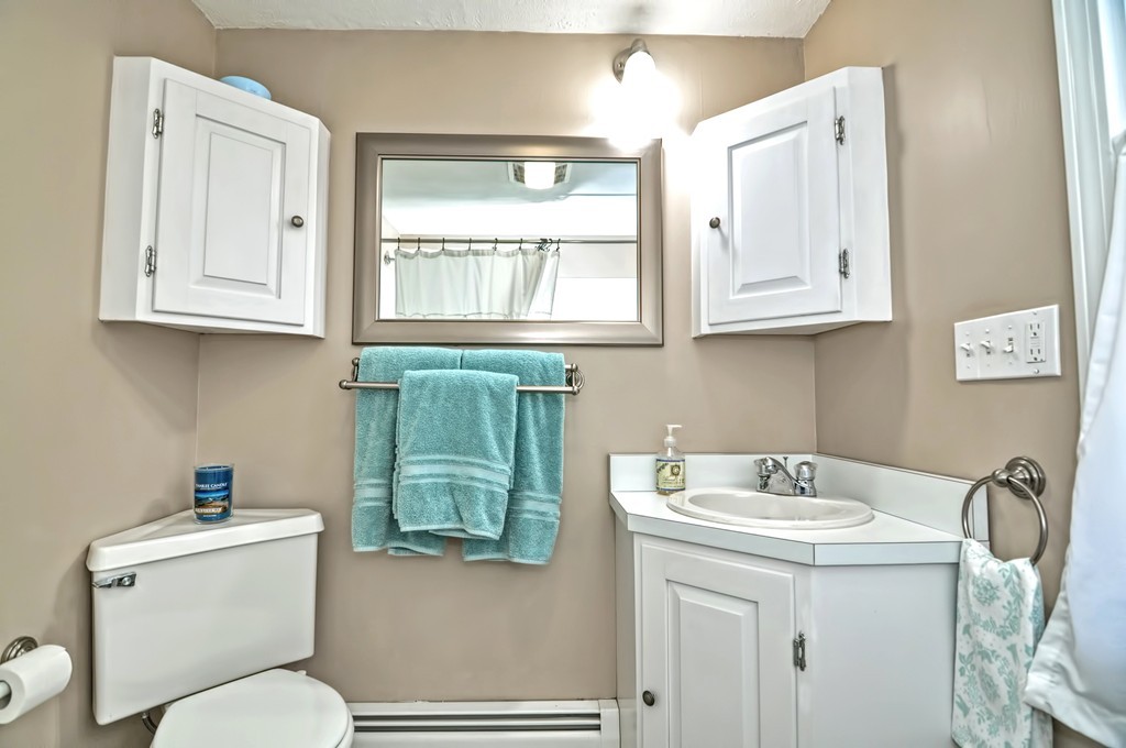 891 Great Pond Road North Andover, MA 01845 - Photo 27 of 28 Gallery Image 27