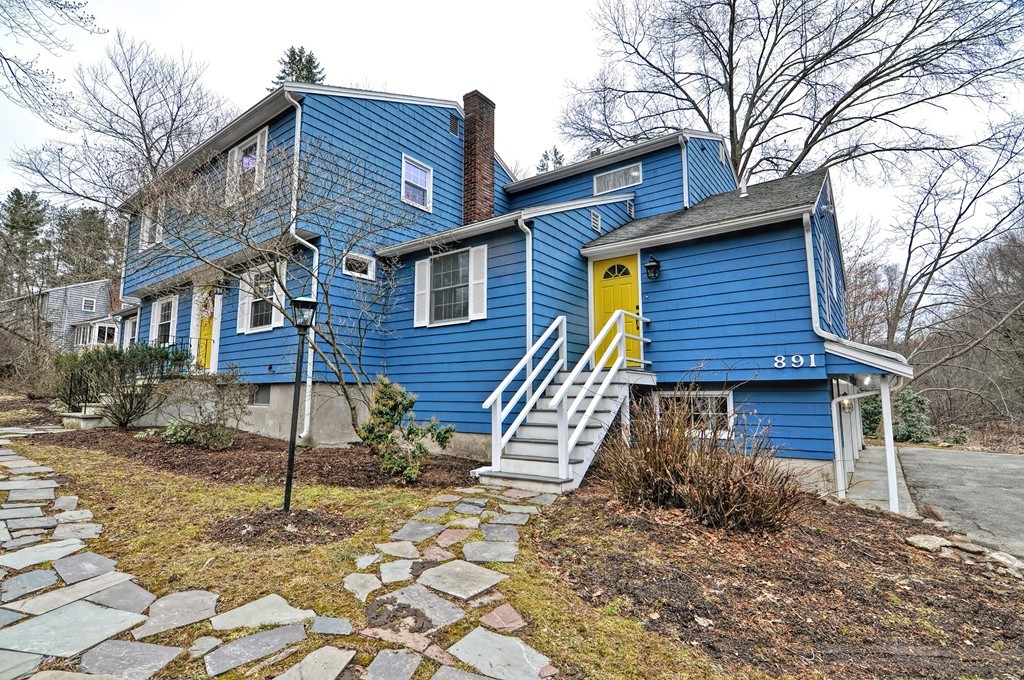 891 Great Pond Road North Andover, MA 01845 - Photo 3 of 28 Gallery Image 3