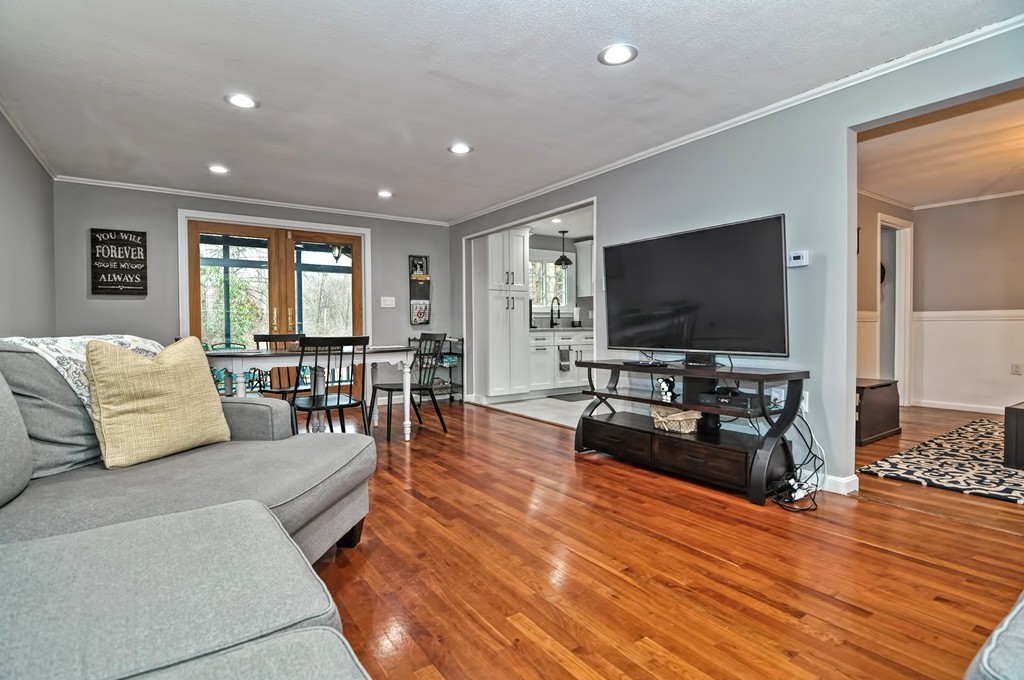 891 Great Pond Road North Andover, MA 01845 - Photo 9 of 28 Gallery Image 9