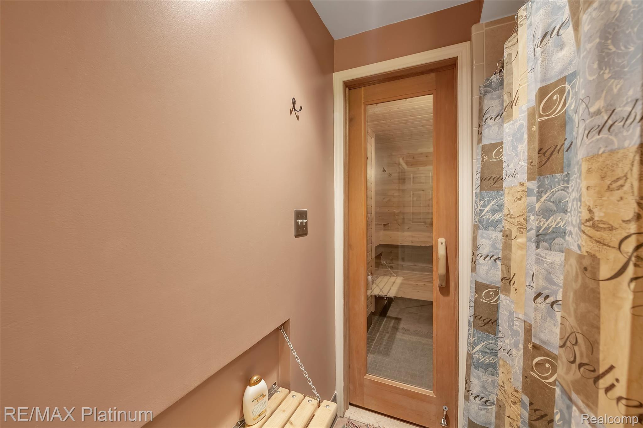 4664 Hinchey Road Howell, MI 48843 - Photo 40 of 64 40-4664 Hinchey Rd-Windowstill Real Estate Photography-40.jpg