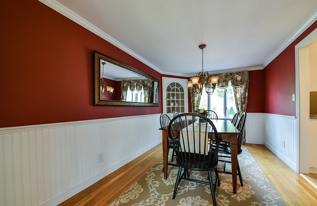 5 Gilbert Road Natick, MA 01760 - Photo 8 of 18 Gallery Image 8