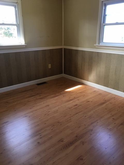 351 Lyons Road Bluff City, TN 37618 - Photo 11 of 22 LYONS DINING ROOM