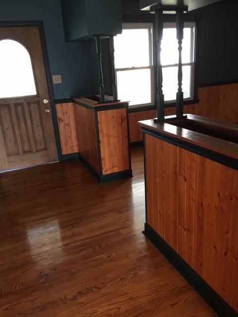 351 Lyons Road Bluff City, TN 37618 - Photo 12 of 22 LYONS ENTRY-FOYER
