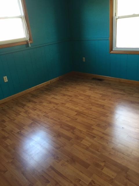 351 Lyons Road Bluff City, TN 37618 - Photo 9 of 22 LYONS BR 2