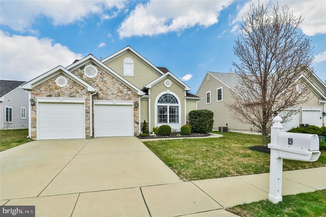 19 Pancoast Road Waretown, NJ 08758 - Photo 1 of 36