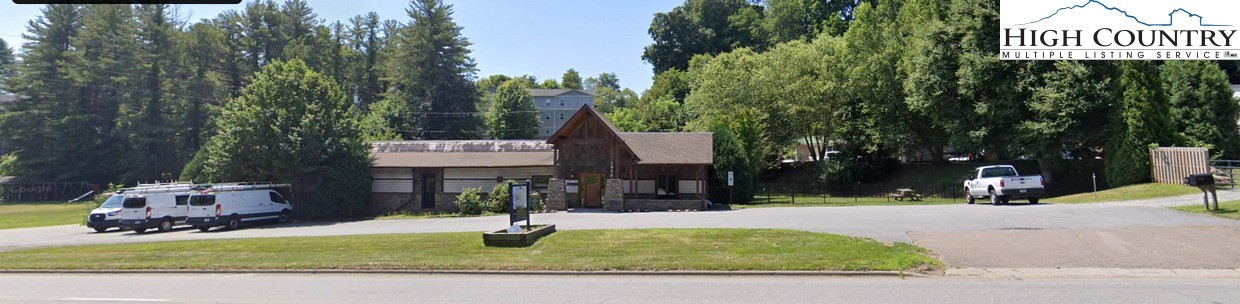 1846 U.S. Highway 421 South Boone, NC 28607 - Photo 18 of 19 front view of a house with a yard