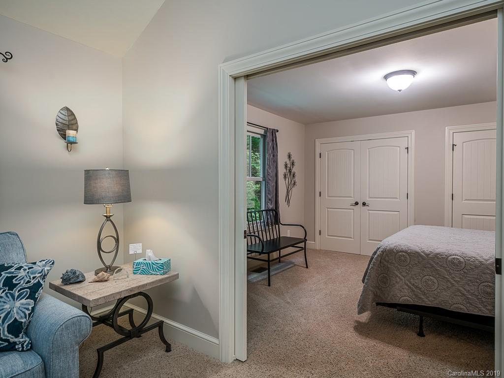 64 Fox Den Road Asheville, NC 28805 - Photo 27 of 41 Gallery Image 27